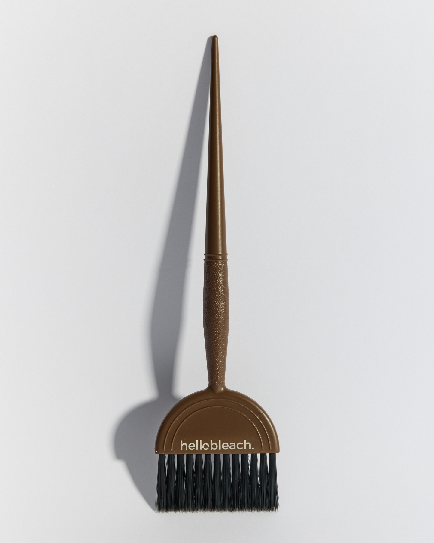 Hello Bleach Large Tint Brush Walnut