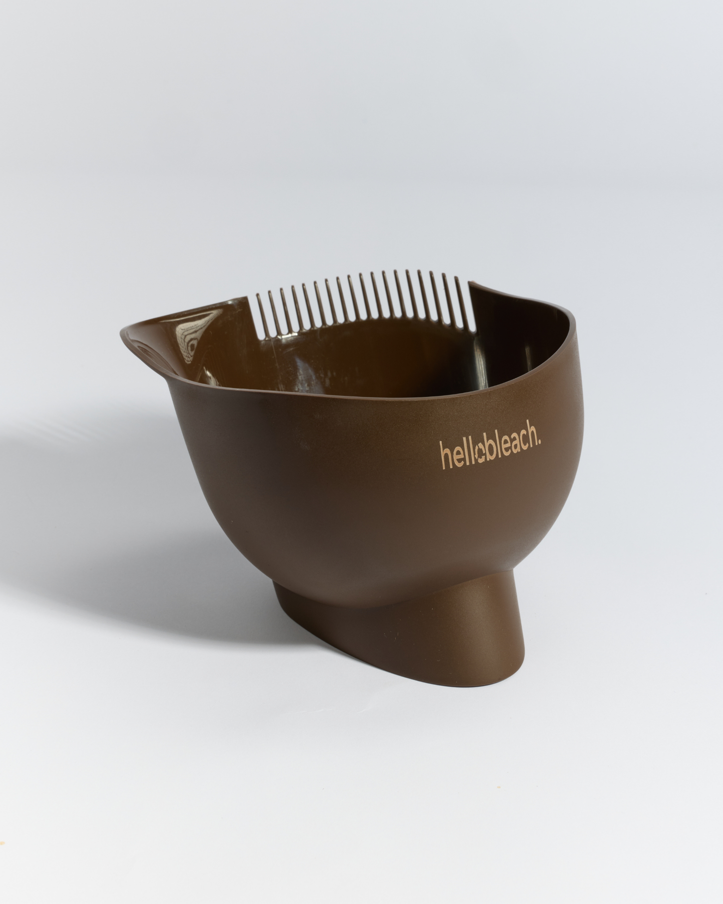Hello Bleach Deep Tint Bowl w Teeth Walnut