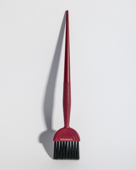 Hello Bleach Small Tint Brush Burgundy