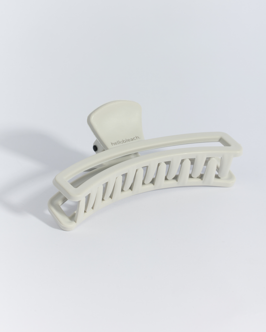 Hello Bleach Claw Clip Ivory