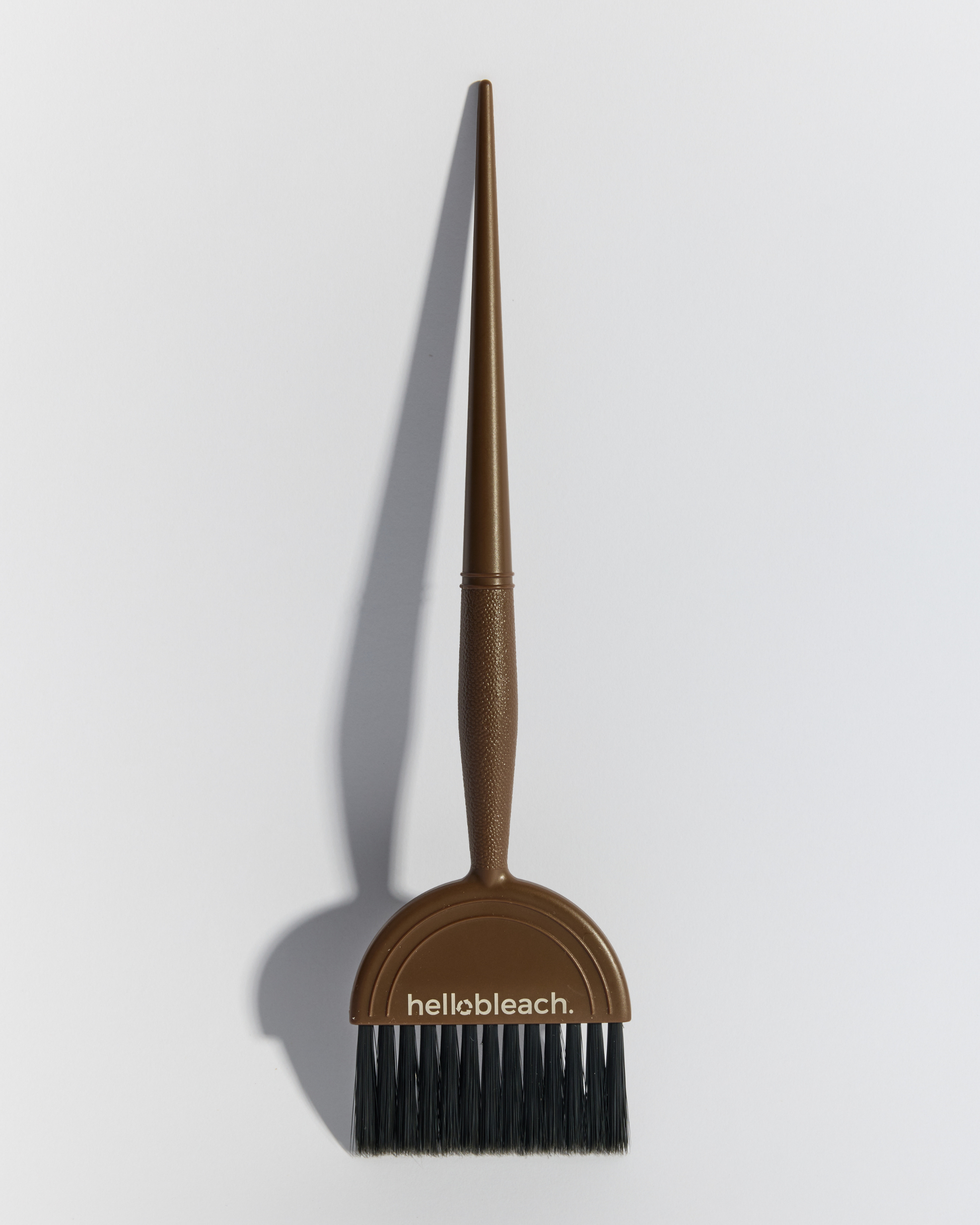 Hello Bleach Large Tint Brush Walnut